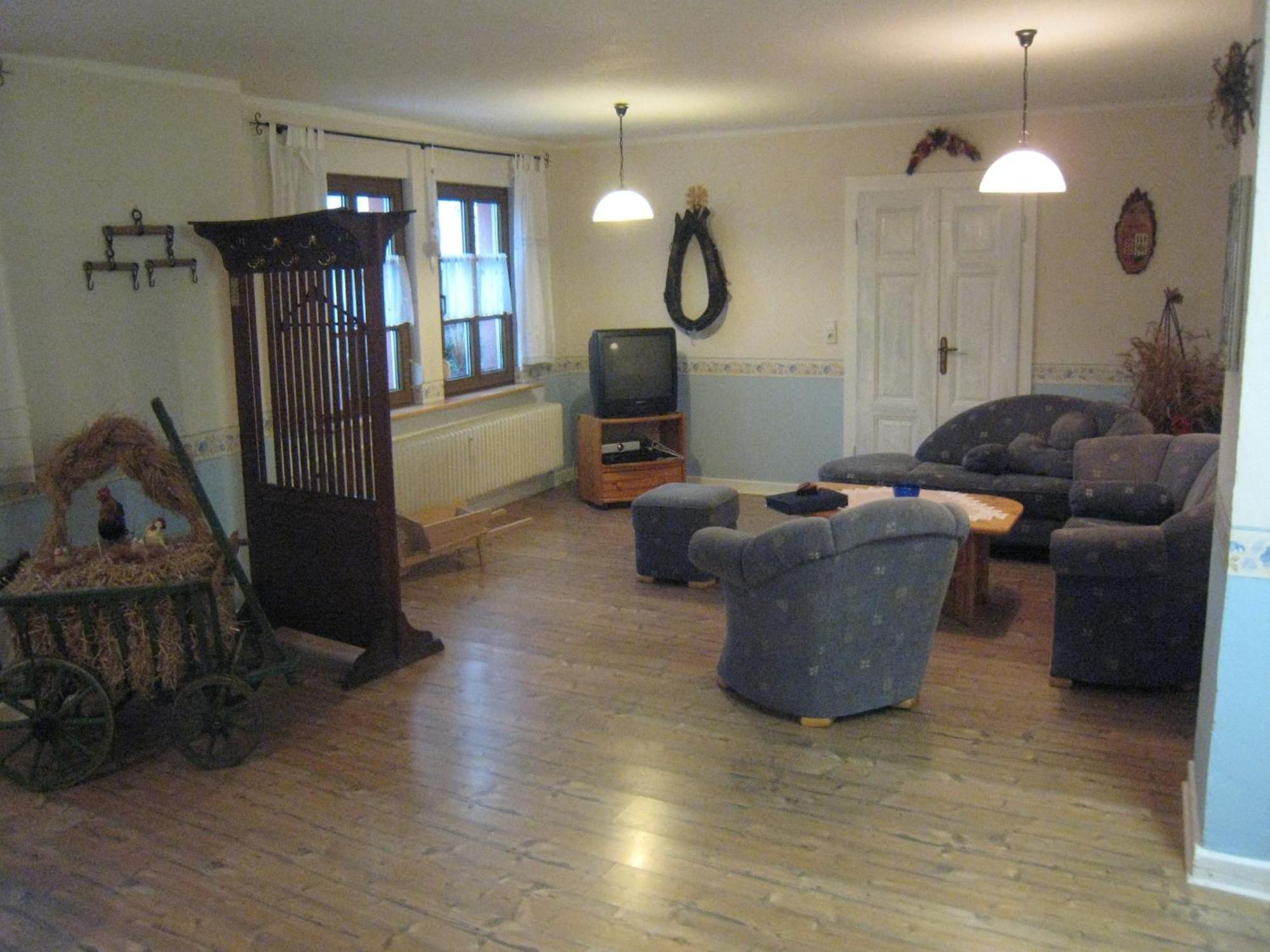 Charming Apartment In Morbach Germany With Terrace 塔尔方 外观 照片